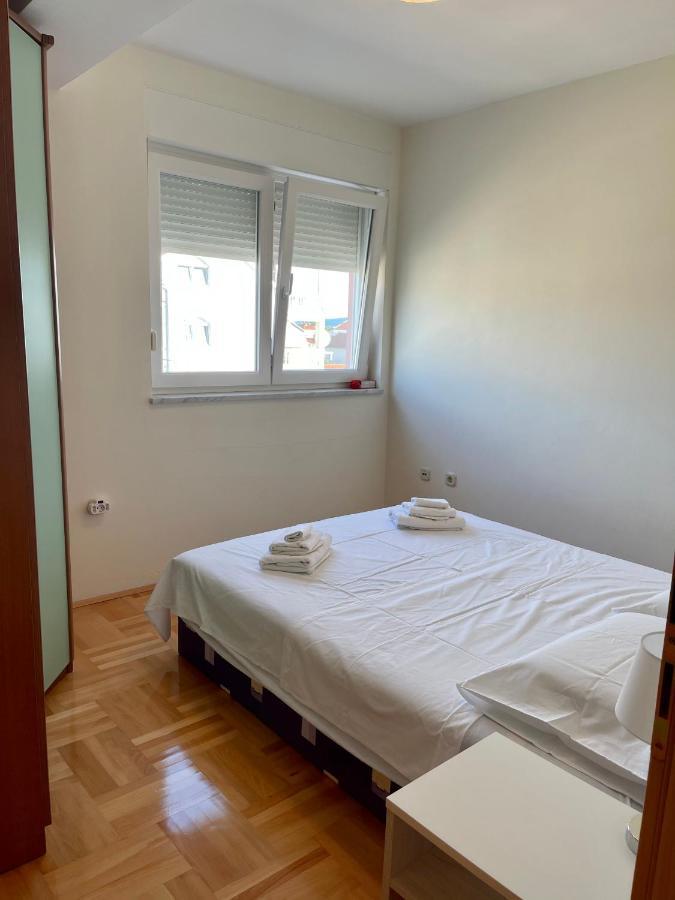3 Bed